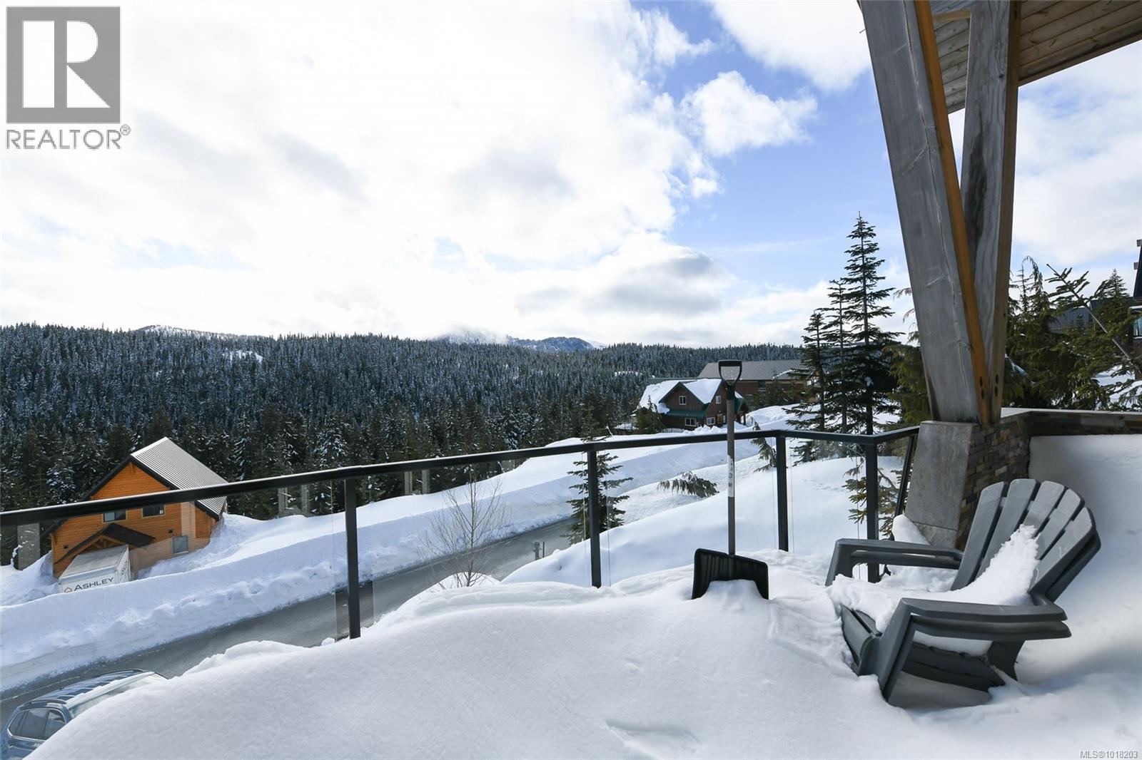 570 Arrowsmith Ridge, Courtenay, British Columbia  V9J 1L0 - Photo 8 - 1018203