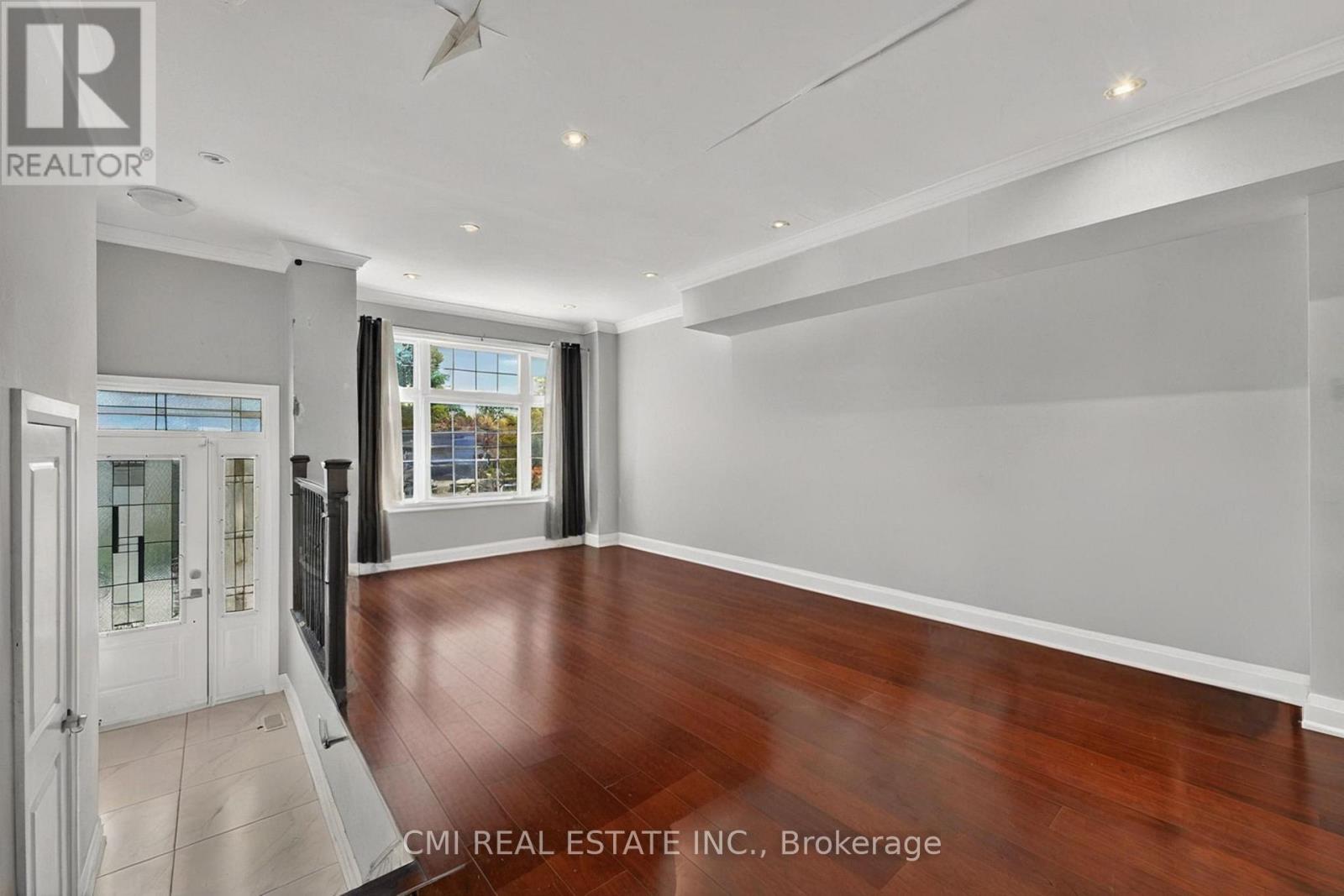 20 Jeavons Avenue, Toronto, Ontario  M1K 1S8 - Photo 13 - E12479145
