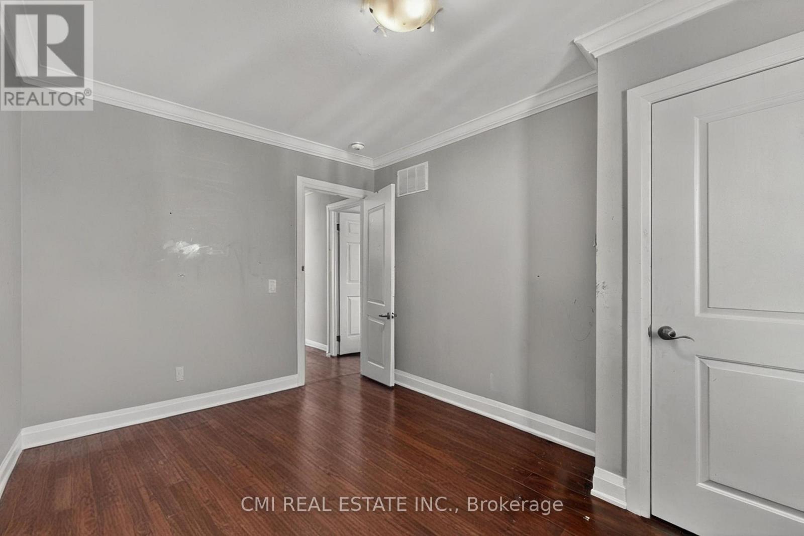 20 Jeavons Avenue, Toronto, Ontario  M1K 1S8 - Photo 15 - E12479145
