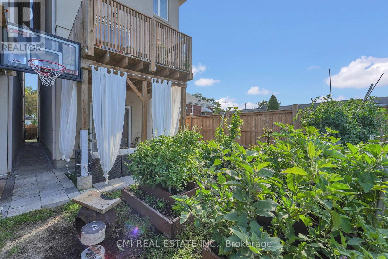 20 Jeavons Avenue, Toronto, Ontario  M1K 1S8 - Photo 38 - E12479145