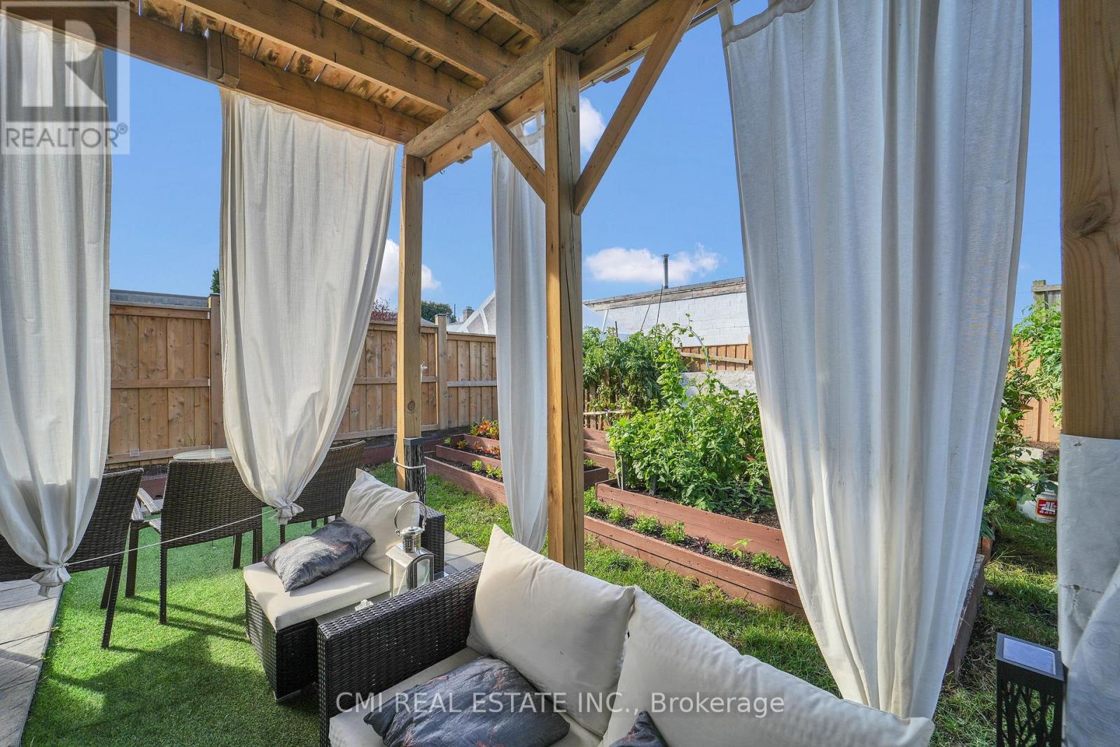 20 Jeavons Avenue, Toronto, Ontario  M1K 1S8 - Photo 39 - E12479145