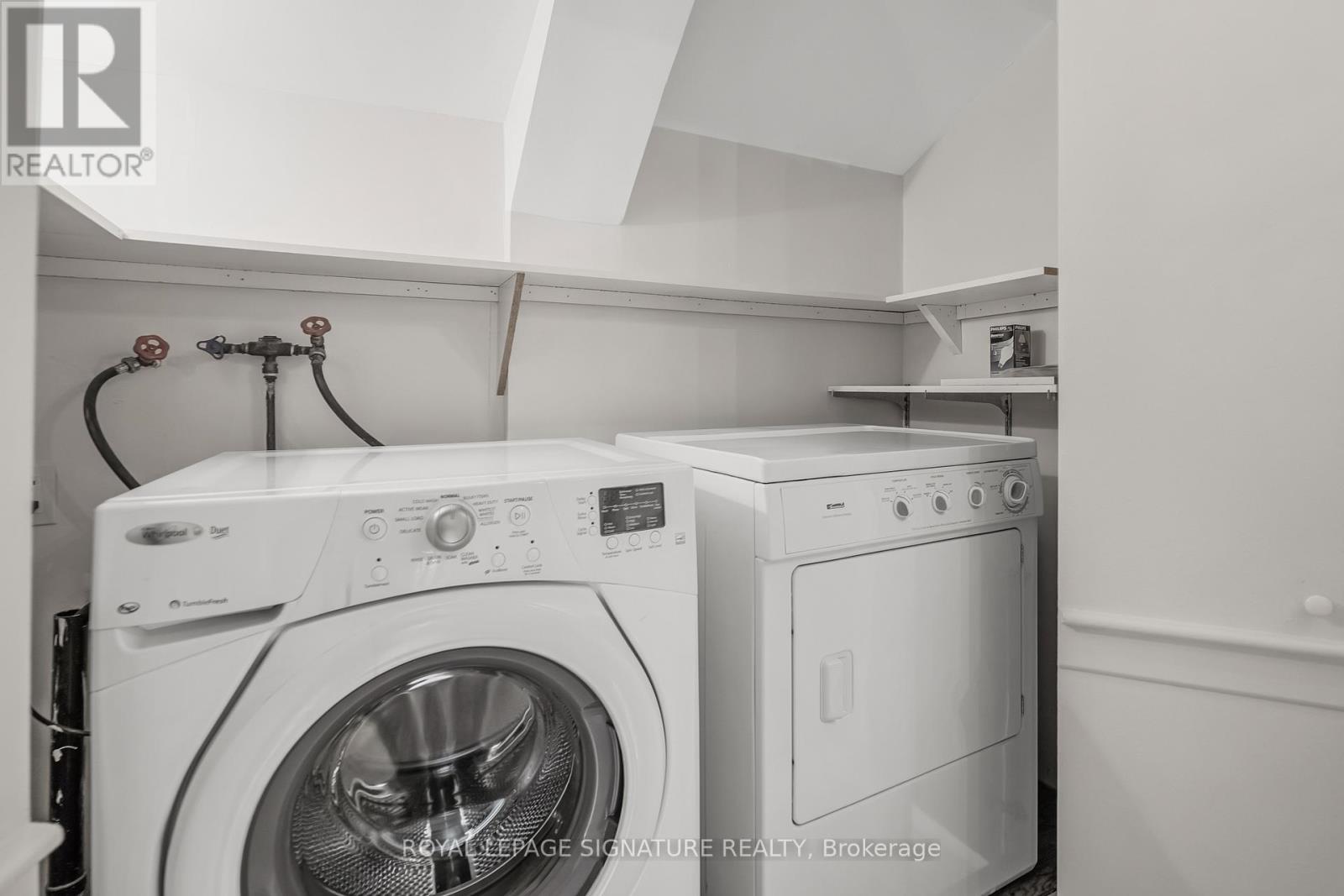 22 Beechwood Crescent, Toronto, Ontario  M4K 2K8 - Photo 21 - E12479193