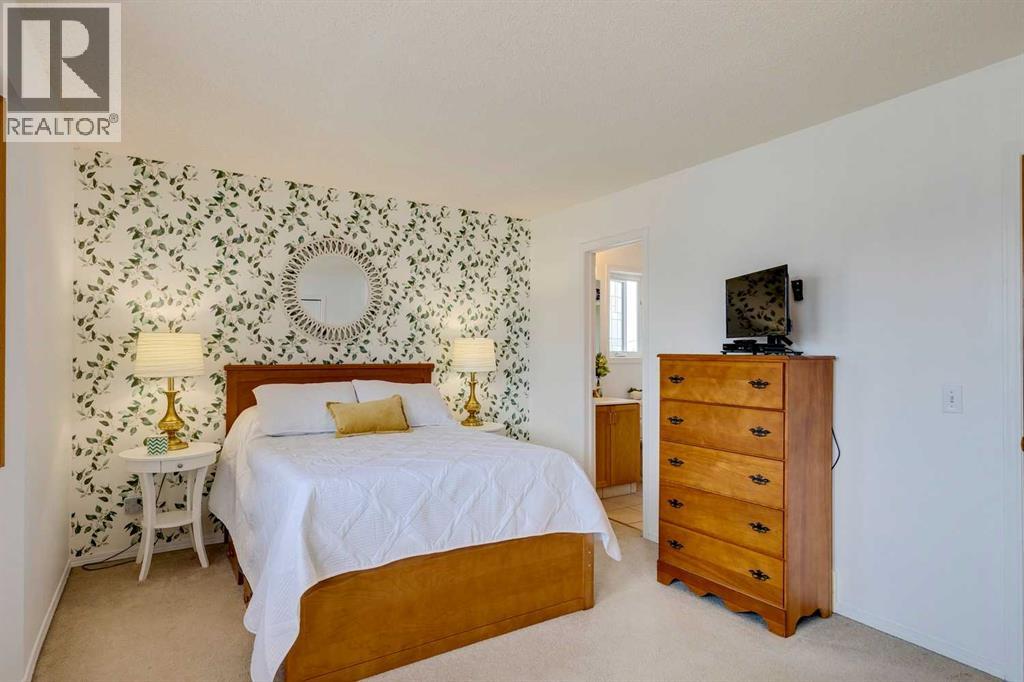 396 Regal Park Ne, Calgary, Alberta  T2E 0S6 - Photo 19 - A2265042