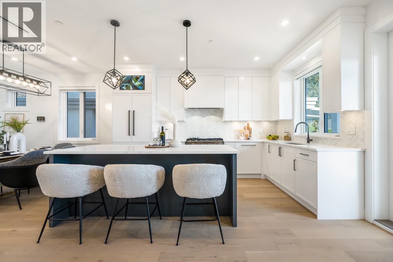 1724 E 64th Avenue, Vancouver, British Columbia  V5P 2M7 - Photo 9 - R3049035