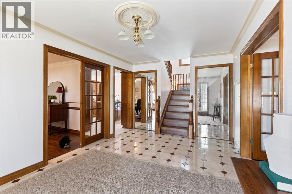 113 Marentette, Lakeshore, Ontario  N0R 1A0 - Photo 4 - 25027045