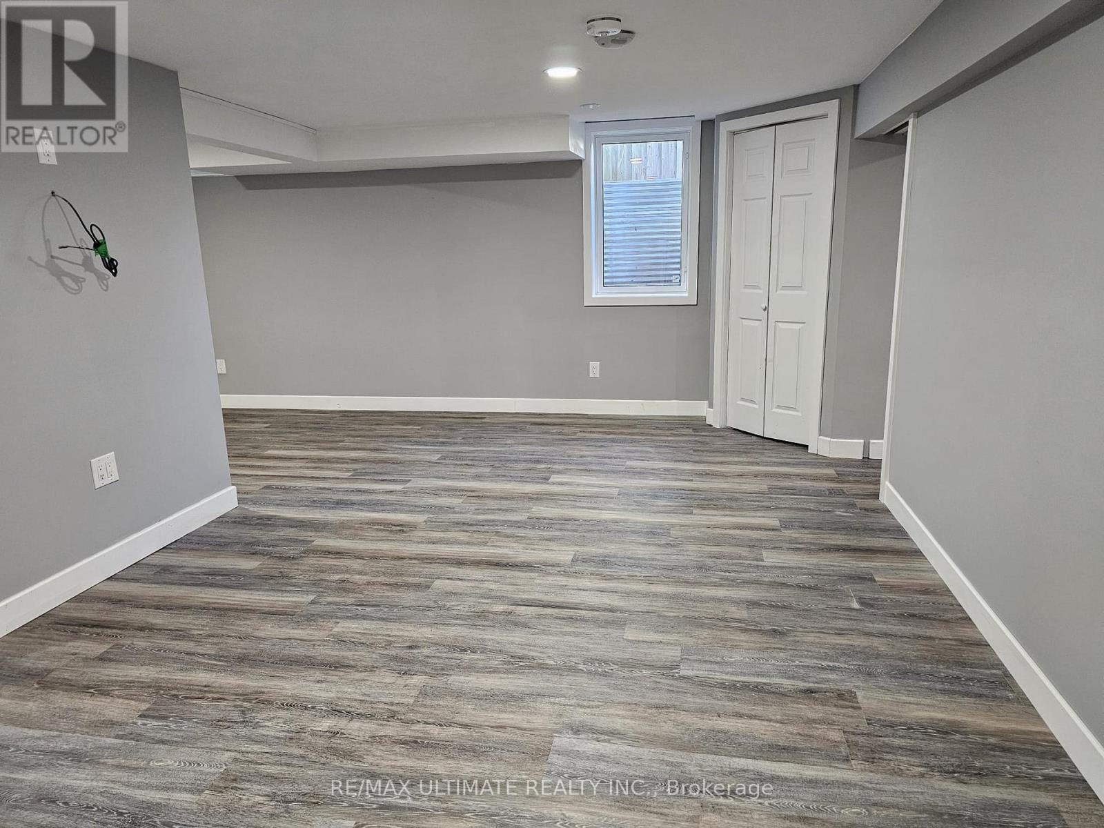 Lower - 977 Ferndale Crescent, Newmarket, Ontario  L3Y 6B6 - Photo 7 - N12479117