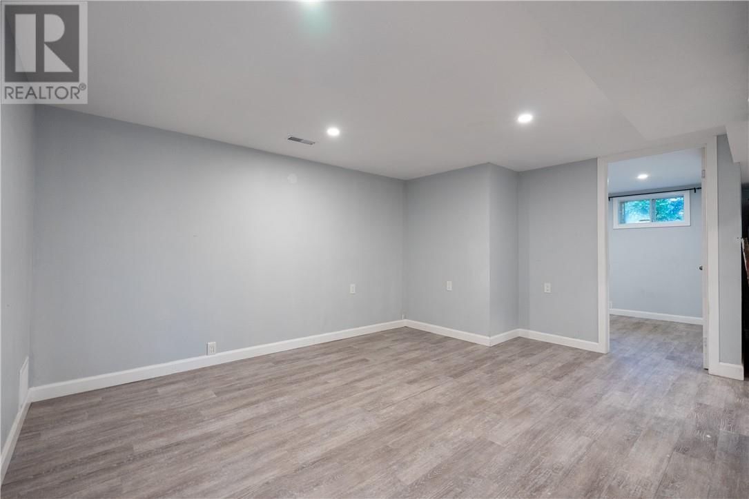 1261 Attlee Avenue, Sudbury, Ontario P3A 3J7 - Photo 18 - 2125340