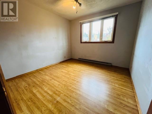 220 Lowe St, Massey, Ontario  P0P 1P0 - Photo 21 - 2125225