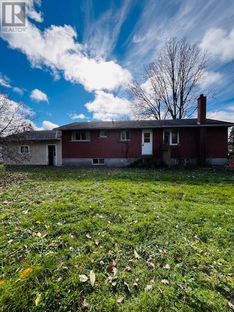 220 Lowe St, Massey, Ontario  P0P 1P0 - Photo 39 - 2125225