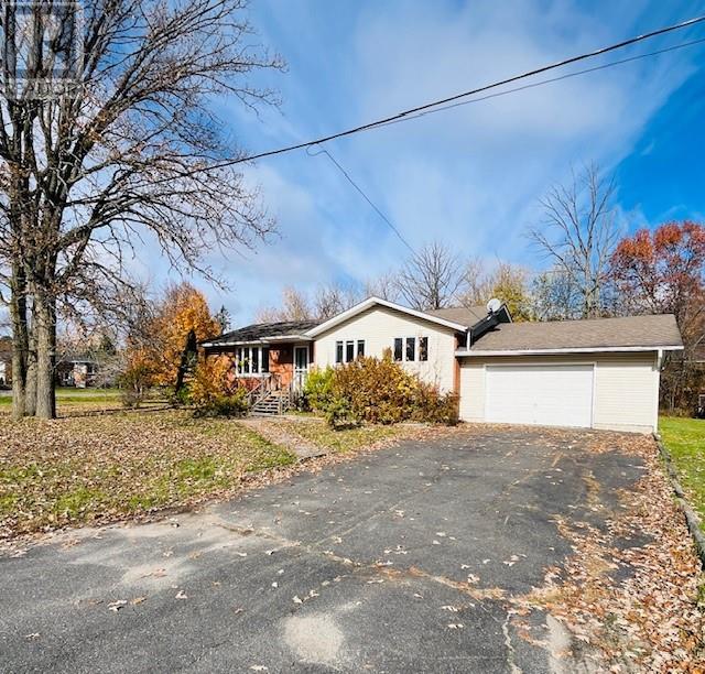 220 Lowe St, Massey, Ontario  P0P 1P0 - Photo 48 - 2125225