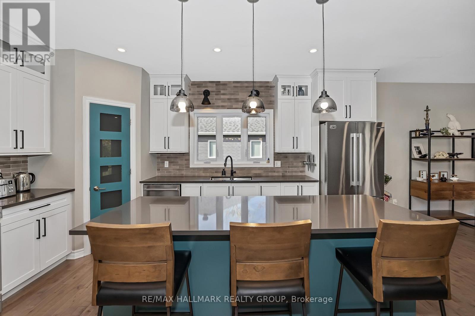 1350 Country Lane, North Dundas, Ontario  K0C 2K0 - Photo 10 - X12474511