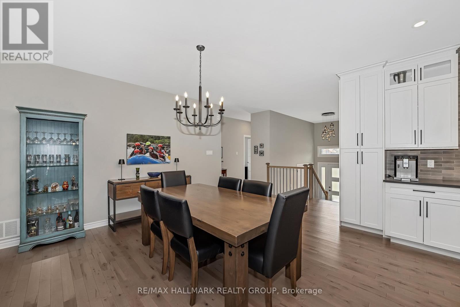 1350 Country Lane, North Dundas, Ontario  K0C 2K0 - Photo 9 - X12474511