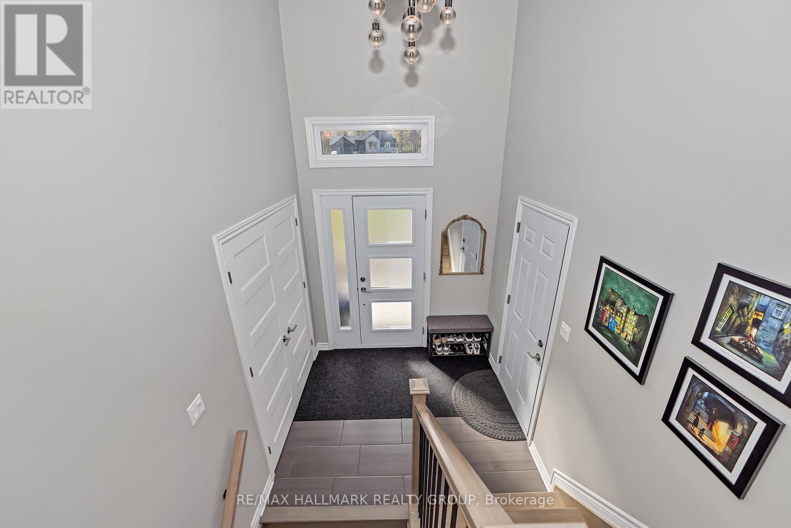 1350 Country Lane, North Dundas, Ontario  K0C 2K0 - Photo 4 - X12474511