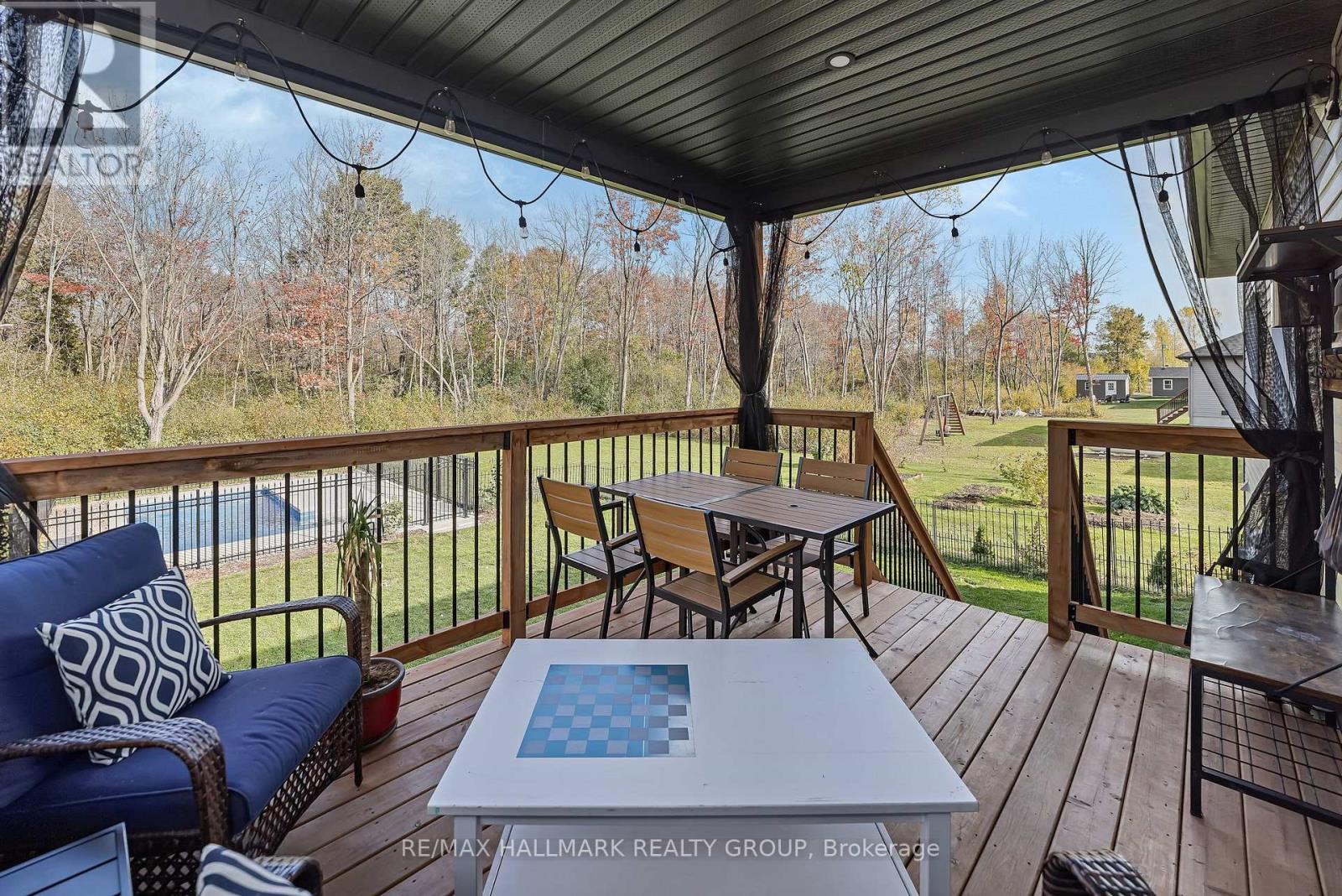 1350 Country Lane, North Dundas, Ontario  K0C 2K0 - Photo 40 - X12474511