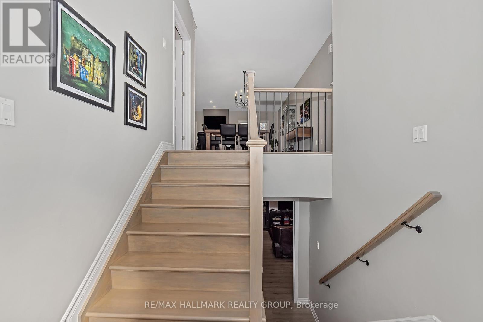 1350 Country Lane, North Dundas, Ontario  K0C 2K0 - Photo 5 - X12474511