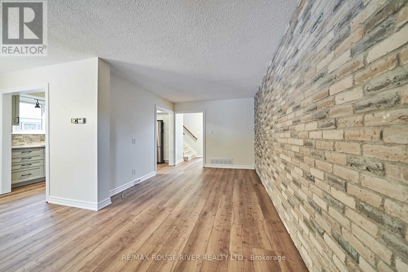 632 Balsam Crescent, Oshawa, Ontario  L1J 6A2 - Photo 6 - E12479239