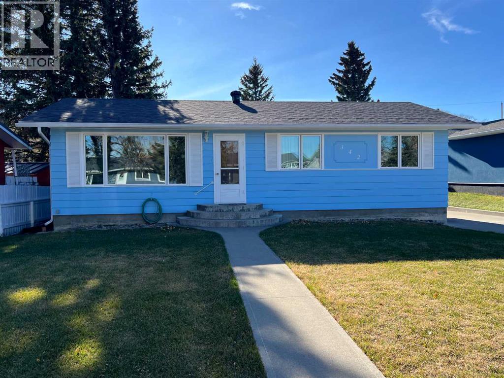 342 Canyon Crescent, Pincher Creek, Alberta