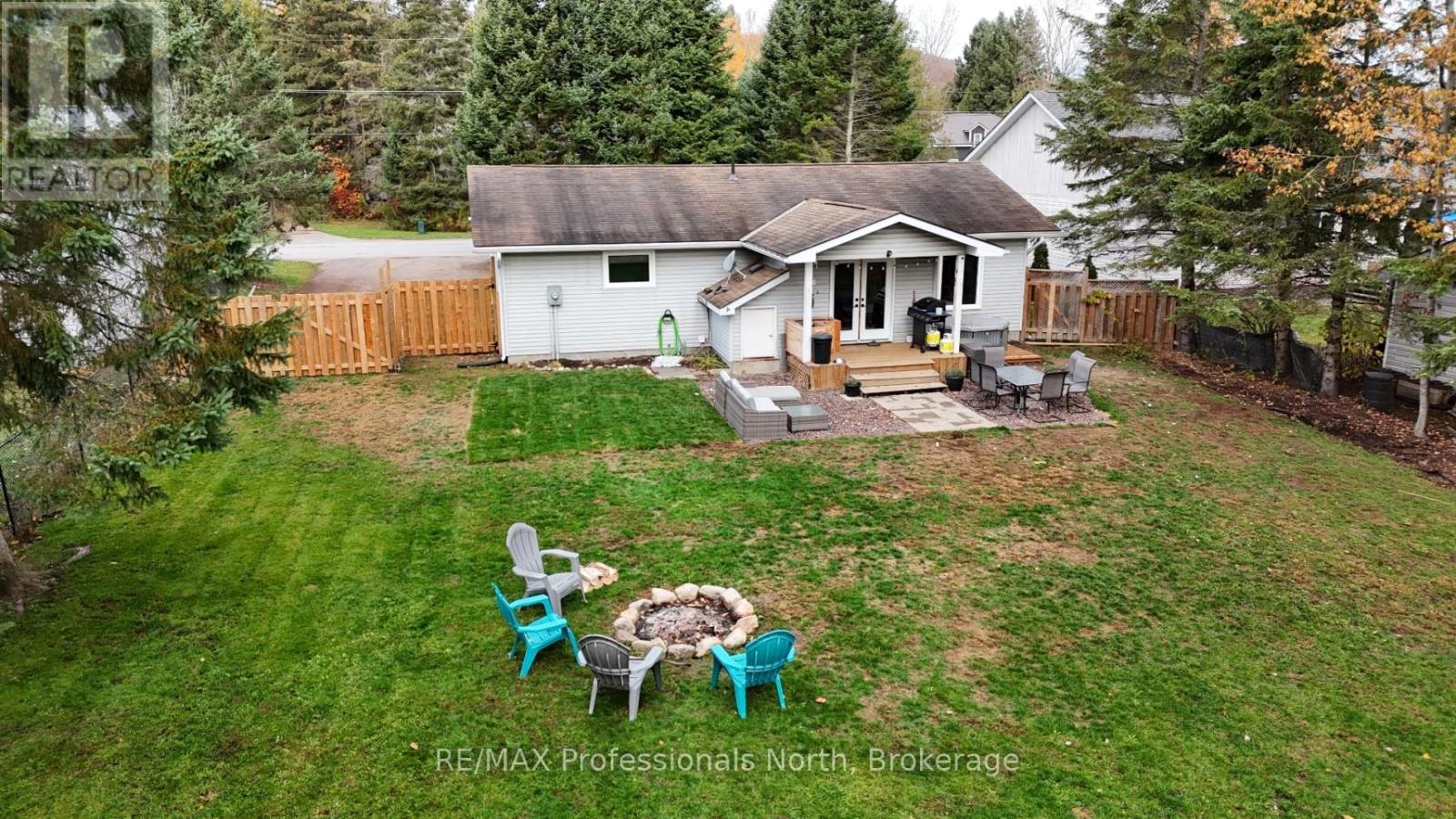 24 Anson Street, Minden Hills, Ontario  K0M 2K0 - Photo 18 - X12479243