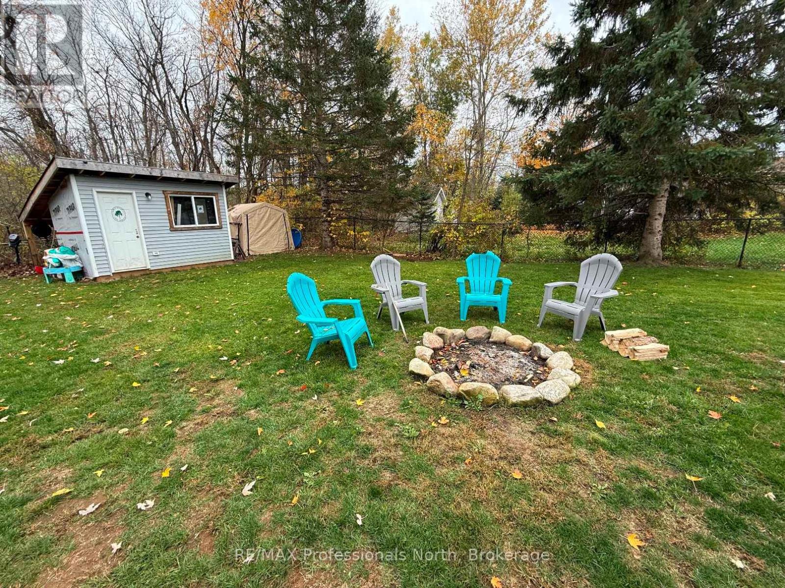 24 Anson Street, Minden Hills, Ontario  K0M 2K0 - Photo 23 - X12479243