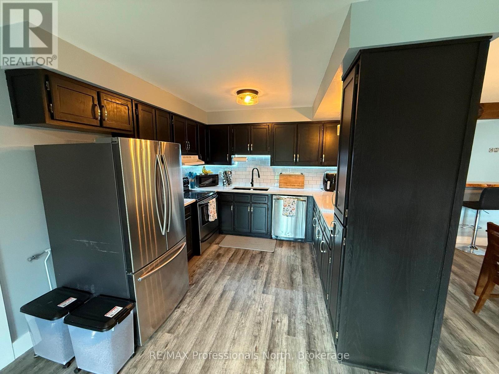 24 Anson Street, Minden Hills, Ontario  K0M 2K0 - Photo 35 - X12479243