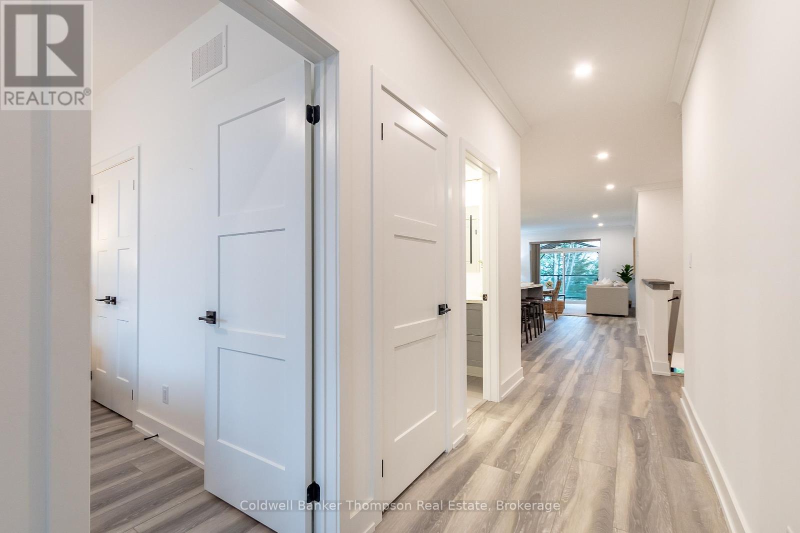 37 Jack Street, Huntsville, Ontario  P1H 0G4 - Photo 4 - X12479246