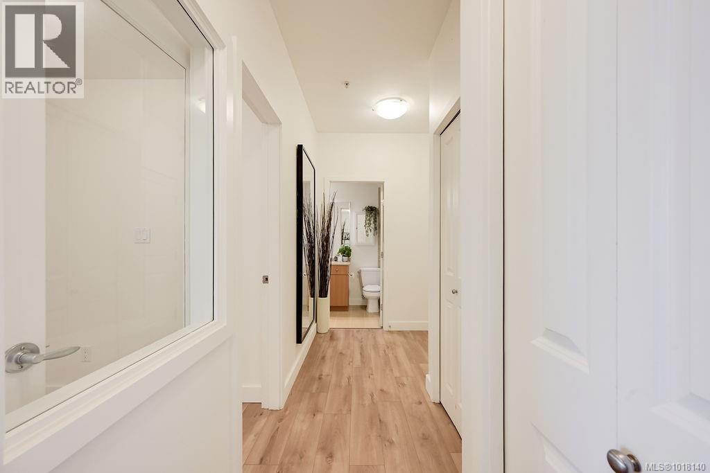 309d 1115 Craigflower Rd, Esquimalt, British Columbia  V9A 7R1 - Photo 6 - 1018140