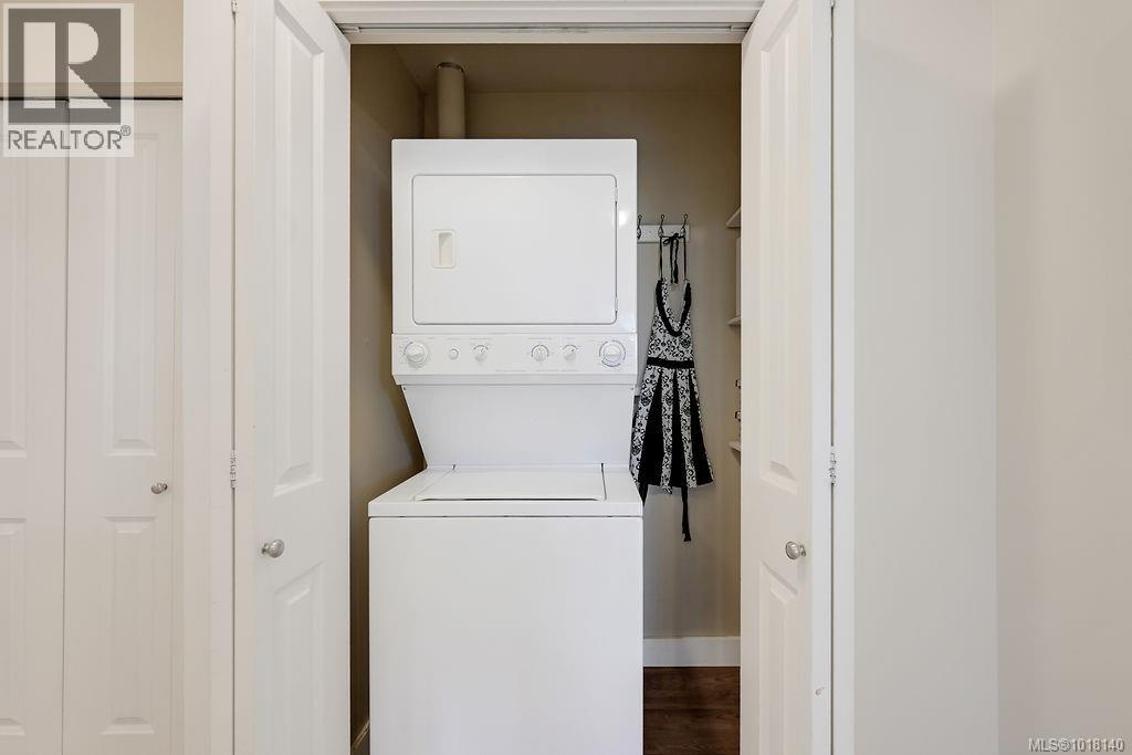 309d 1115 Craigflower Rd, Esquimalt, British Columbia  V9A 7R1 - Photo 33 - 1018140