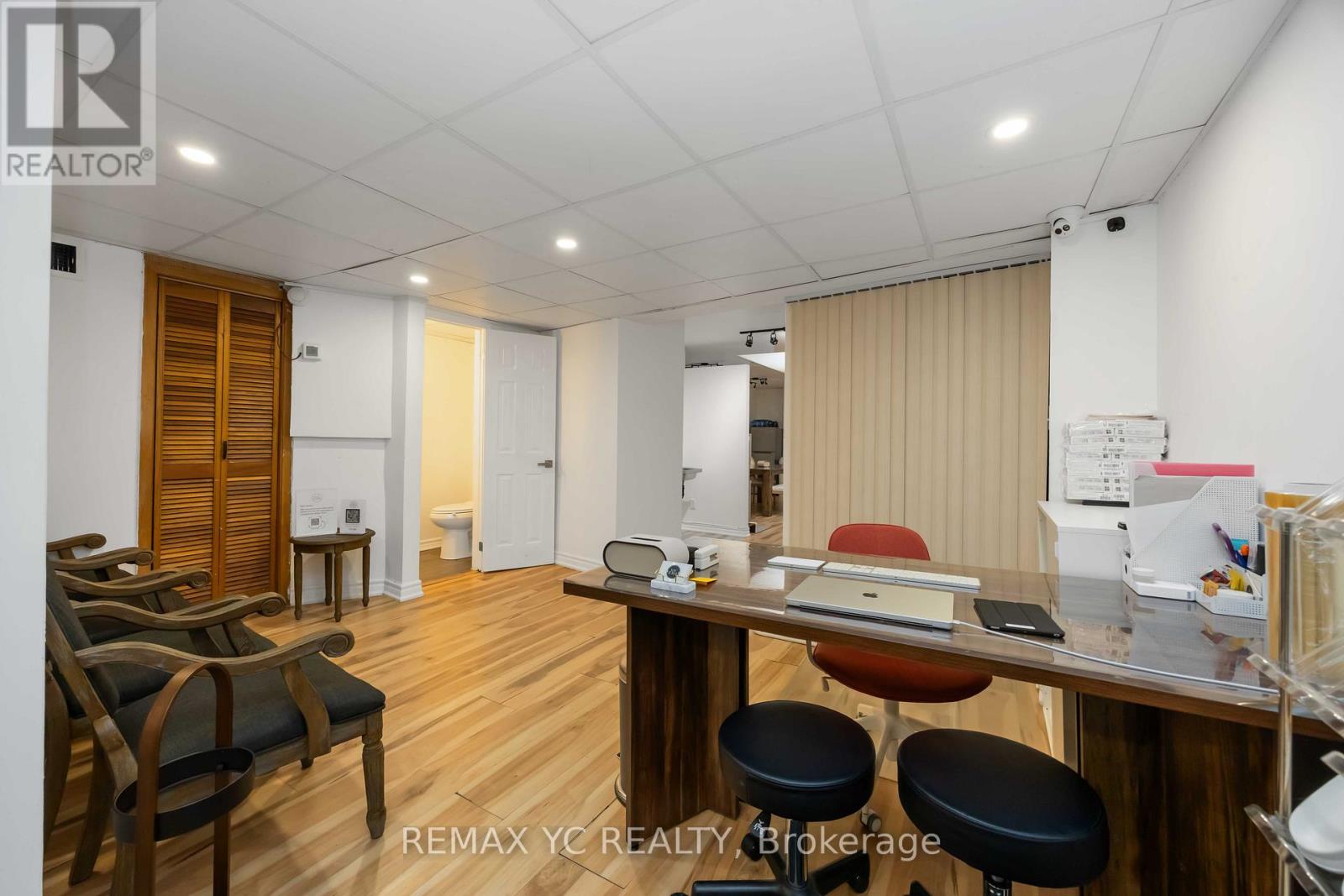 2nd Floor - 4864 Yonge Street, Toronto (Lansing-Westgate), Ontario  M2N 5N2 - Photo 13 - C12474650