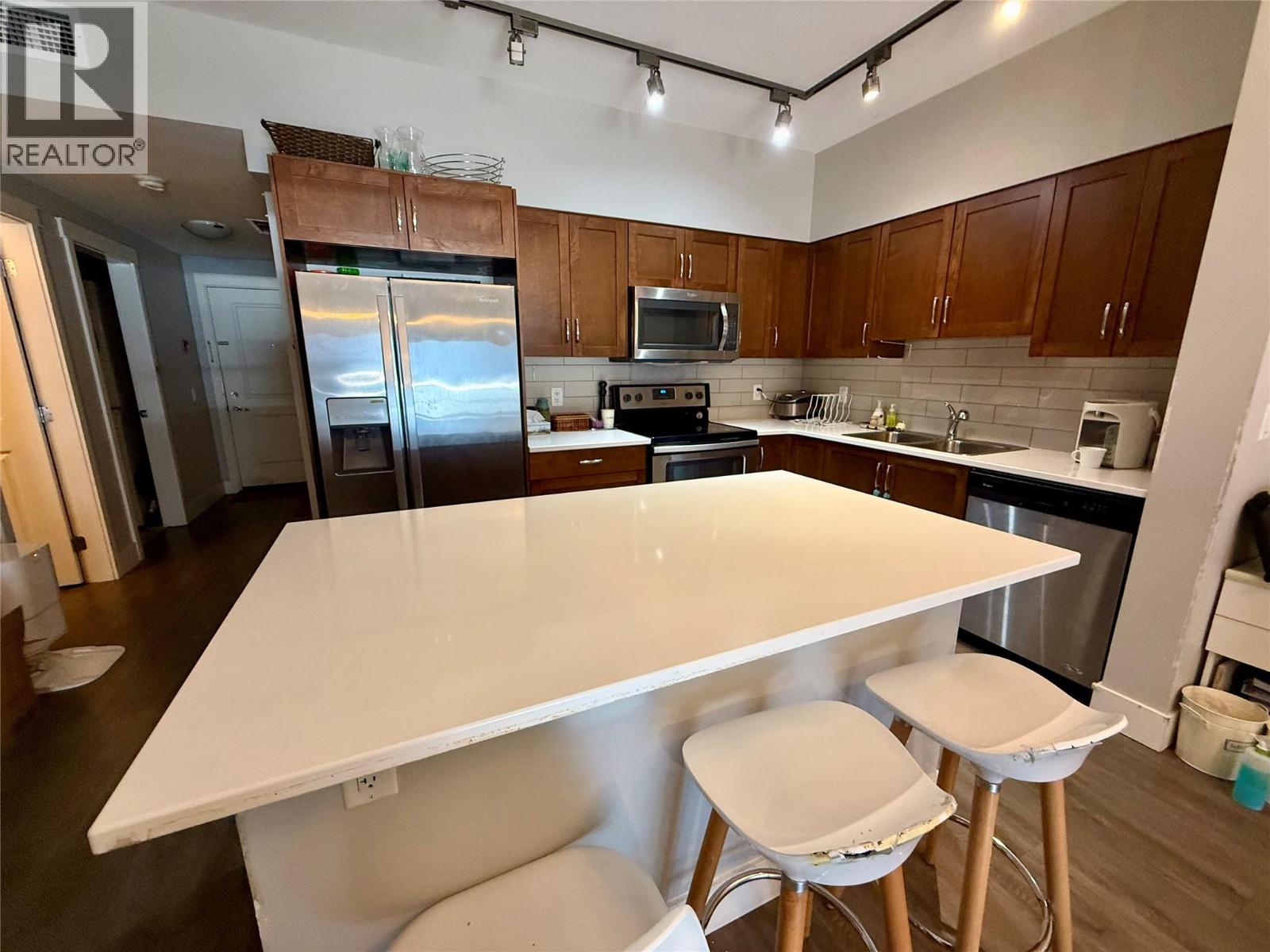 5570 Broadwater Road Unit# 113, Castlegar, British Columbia V1N 0A1 - Photo 2 - 10366541