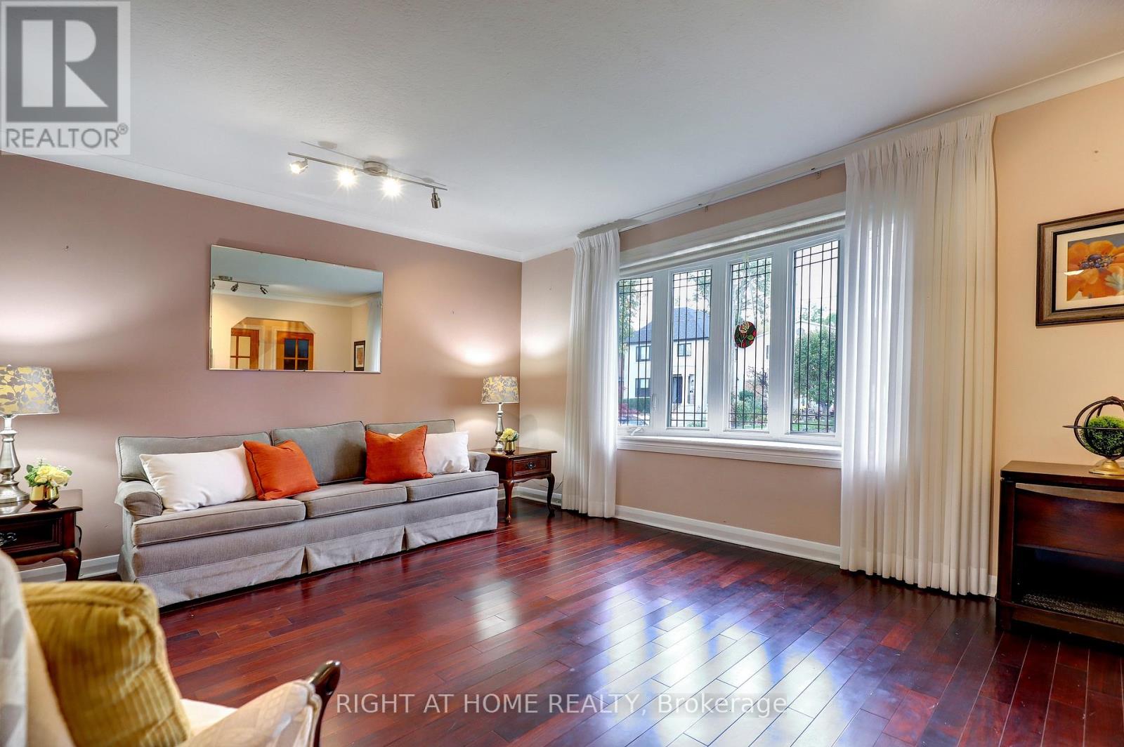 56 Cynthia Road, Toronto, Ontario  M6N 2P9 - Photo 11 - W12479120