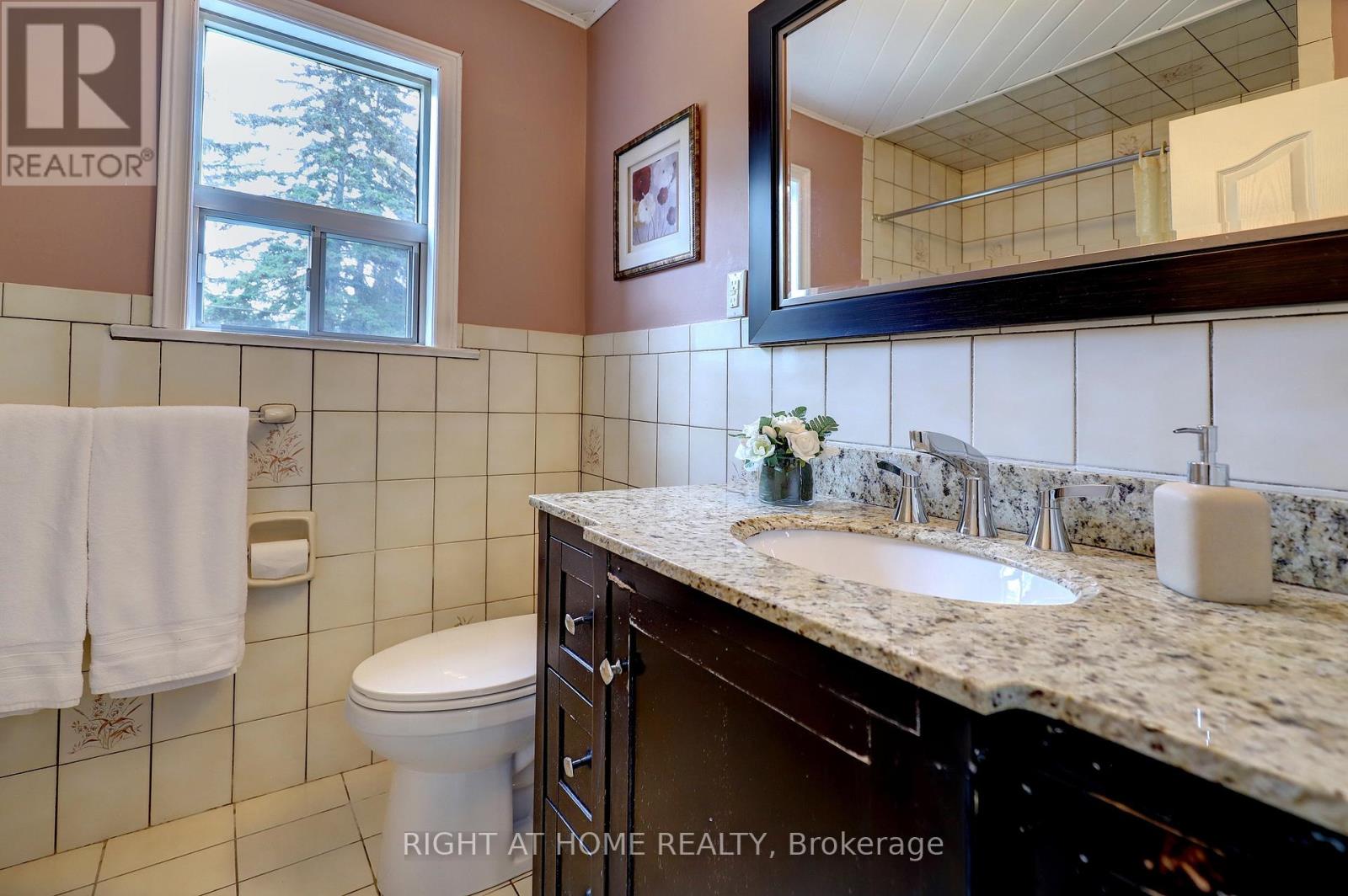 56 Cynthia Road, Toronto, Ontario  M6N 2P9 - Photo 23 - W12479120