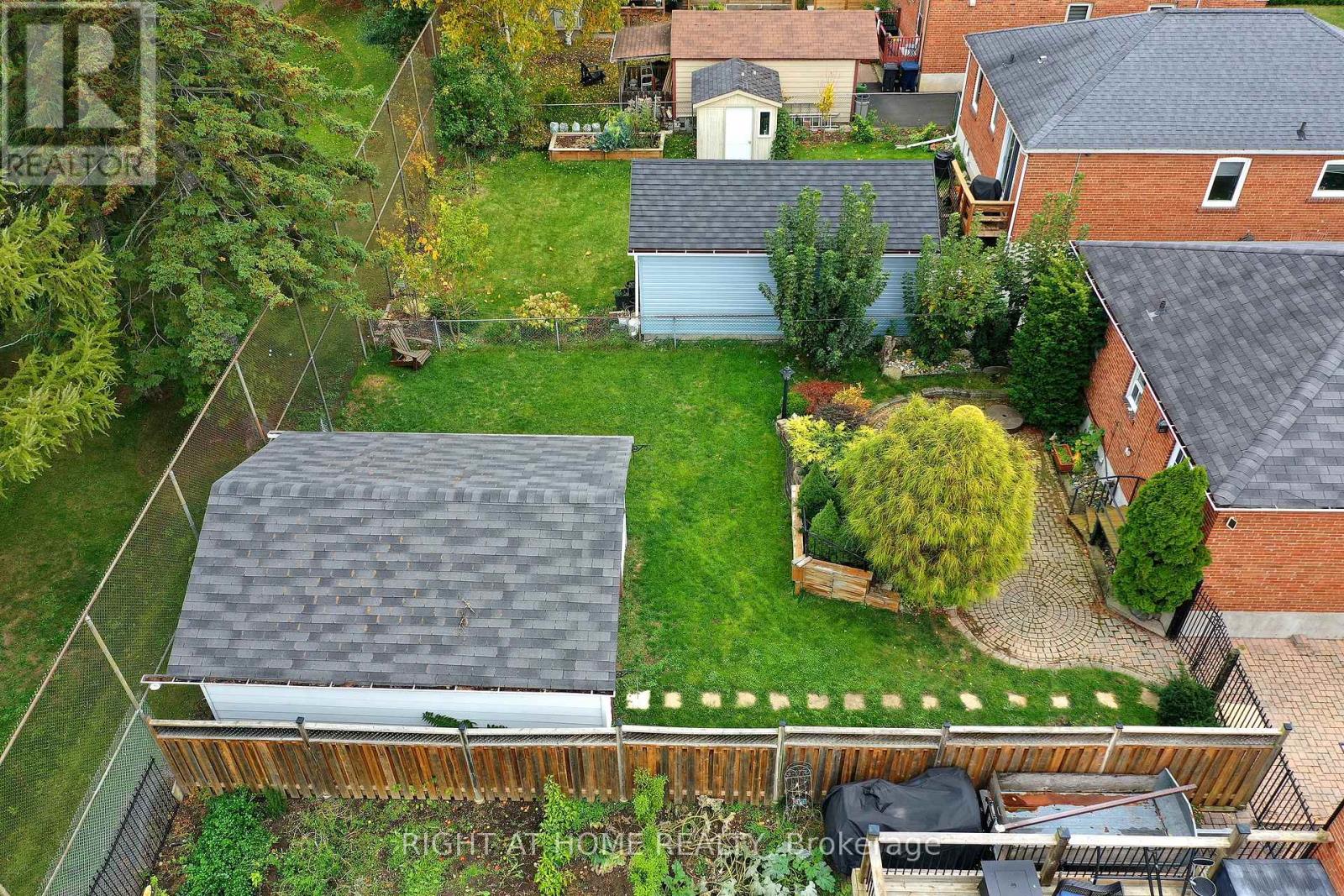 56 Cynthia Road, Toronto, Ontario  M6N 2P9 - Photo 44 - W12479120