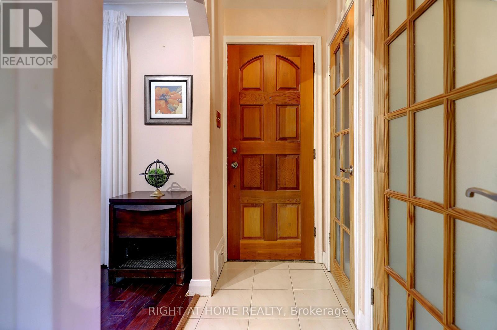 56 Cynthia Road, Toronto, Ontario  M6N 2P9 - Photo 8 - W12479120