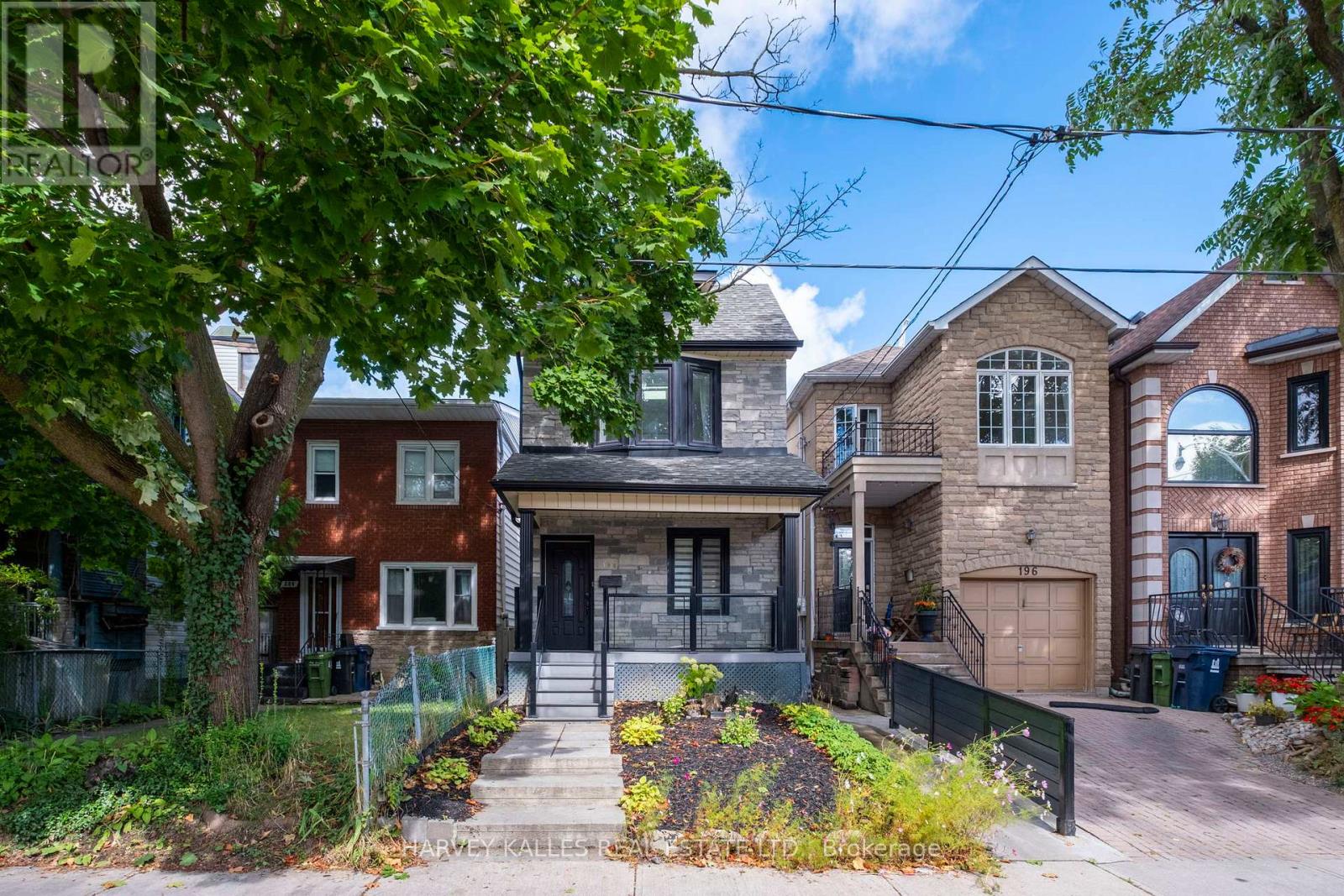 Main & 2nd - 198 Yarmouth Road, Toronto, Ontario  M6G 1X4 - Photo 1 - W12479151