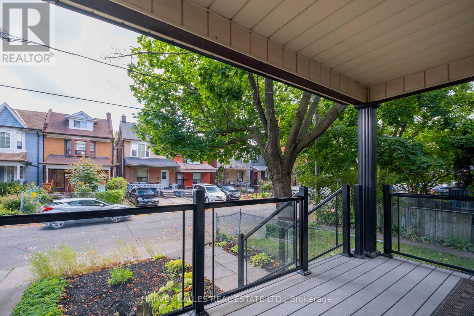 Main & 2nd - 198 Yarmouth Road, Toronto, Ontario  M6G 1X4 - Photo 7 - W12479151