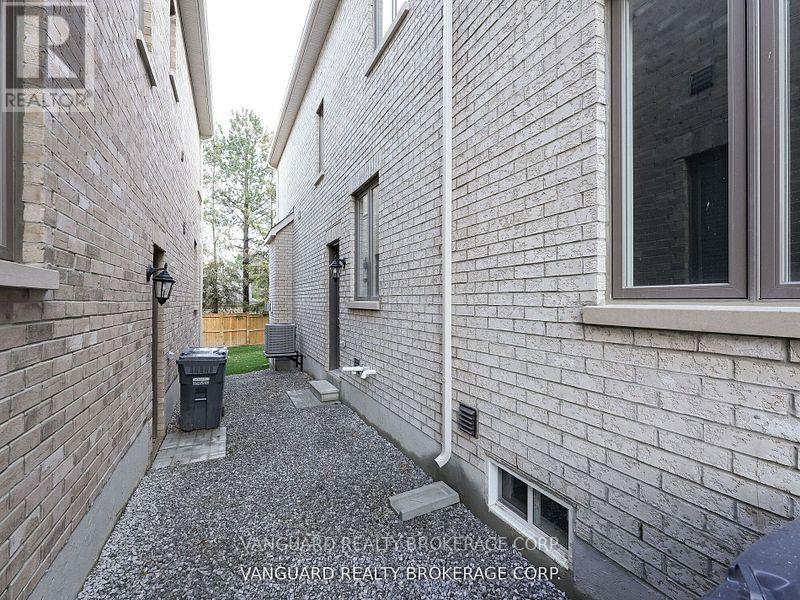 Bsmt - 3 Clover Bend Terrace, Caledon, Ontario  L7E 4M6 - Photo 4 - W12479155