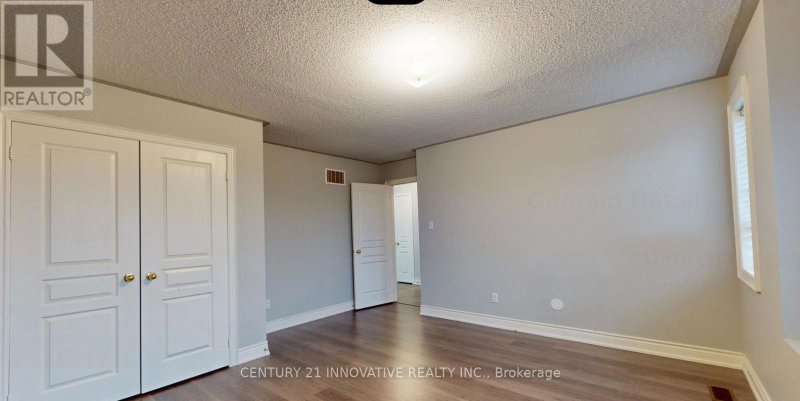 5464 Meadowcrest Avenue, Mississauga, Ontario  L5M 0V7 - Photo 11 - W12479162