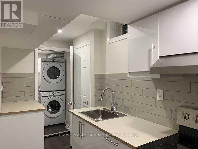 61 Frenchpark Circle, Brampton, Ontario  L6X 0Y6 - Photo 6 - W12479197