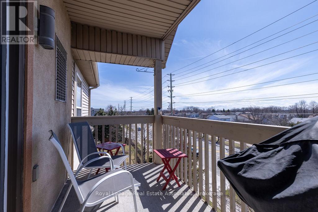 411 - 4003 Kilmer Drive, Burlington, Ontario  L7M 4M1 - Photo 22 - W12479213