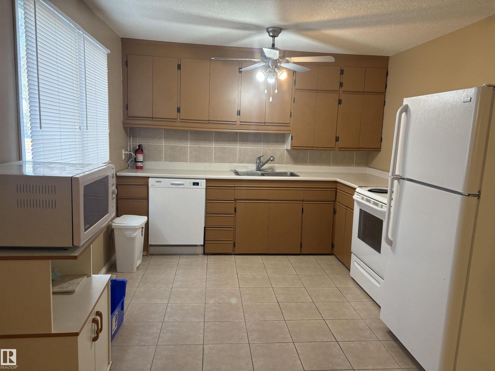 4707 47 Av, Redwater, Alberta  T0A 2W0 - Photo 2 - E4463253