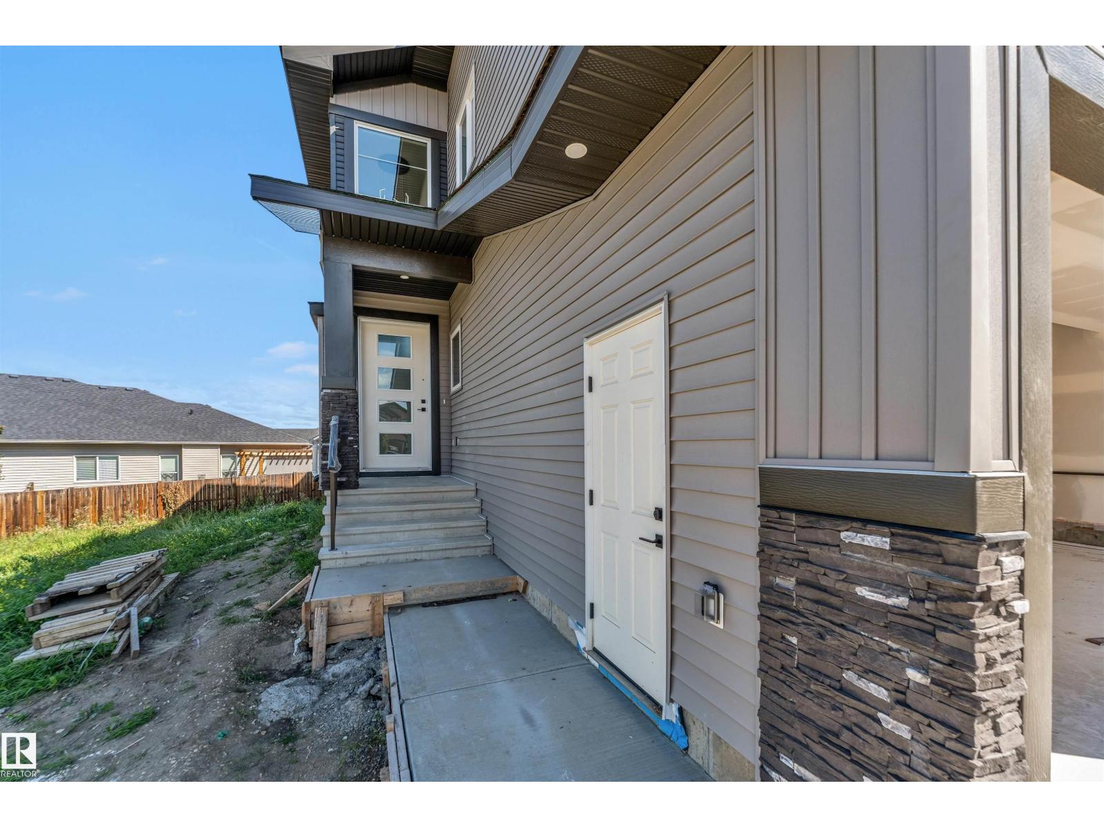 41 Hull Wd, Spruce Grove, Alberta  T7X 0X5 - Photo 3 - E4463254