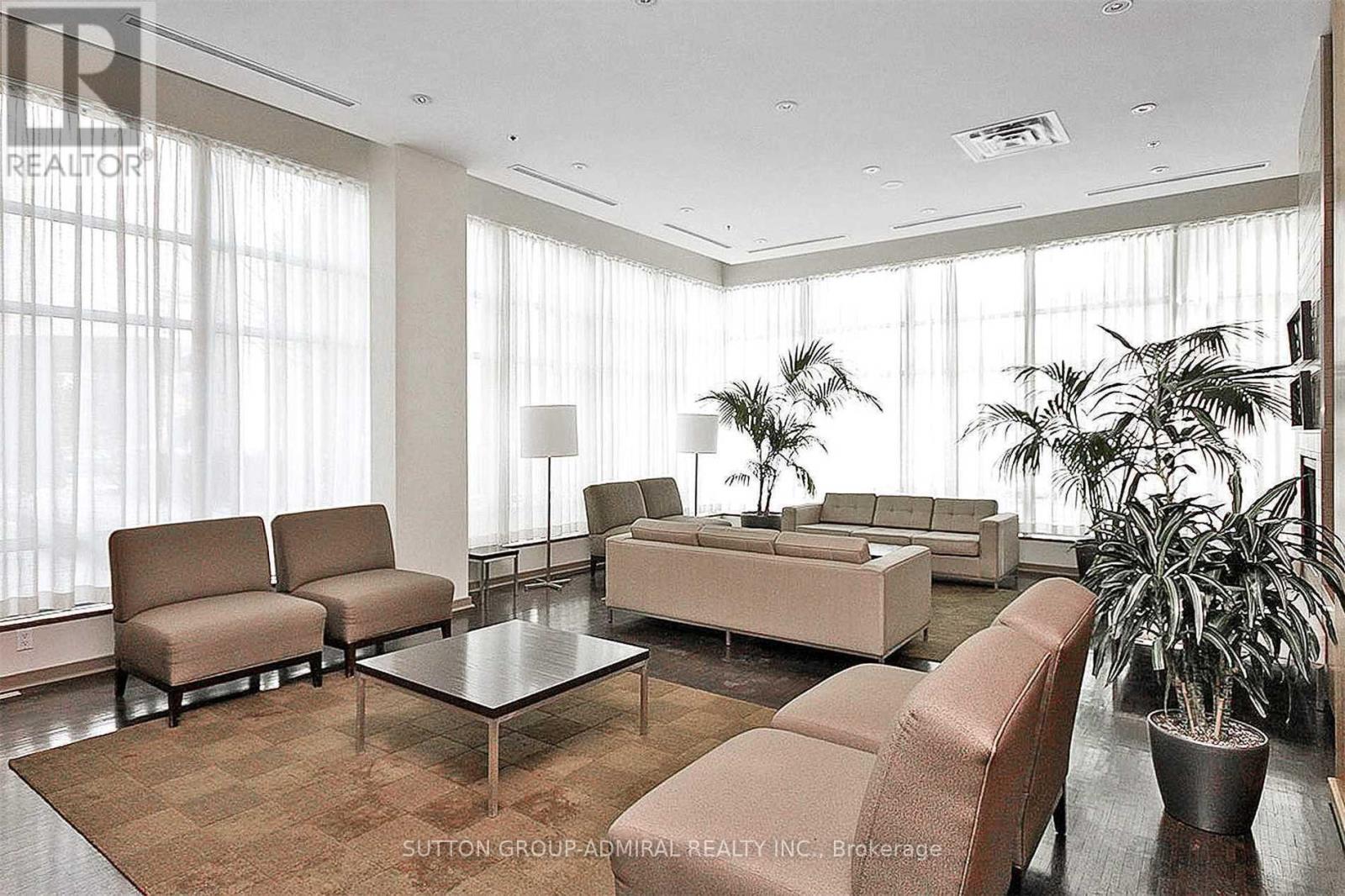 1511 - 33 Elm Drive W, Mississauga, Ontario  L5B 4M2 - Photo 7 - W12479079