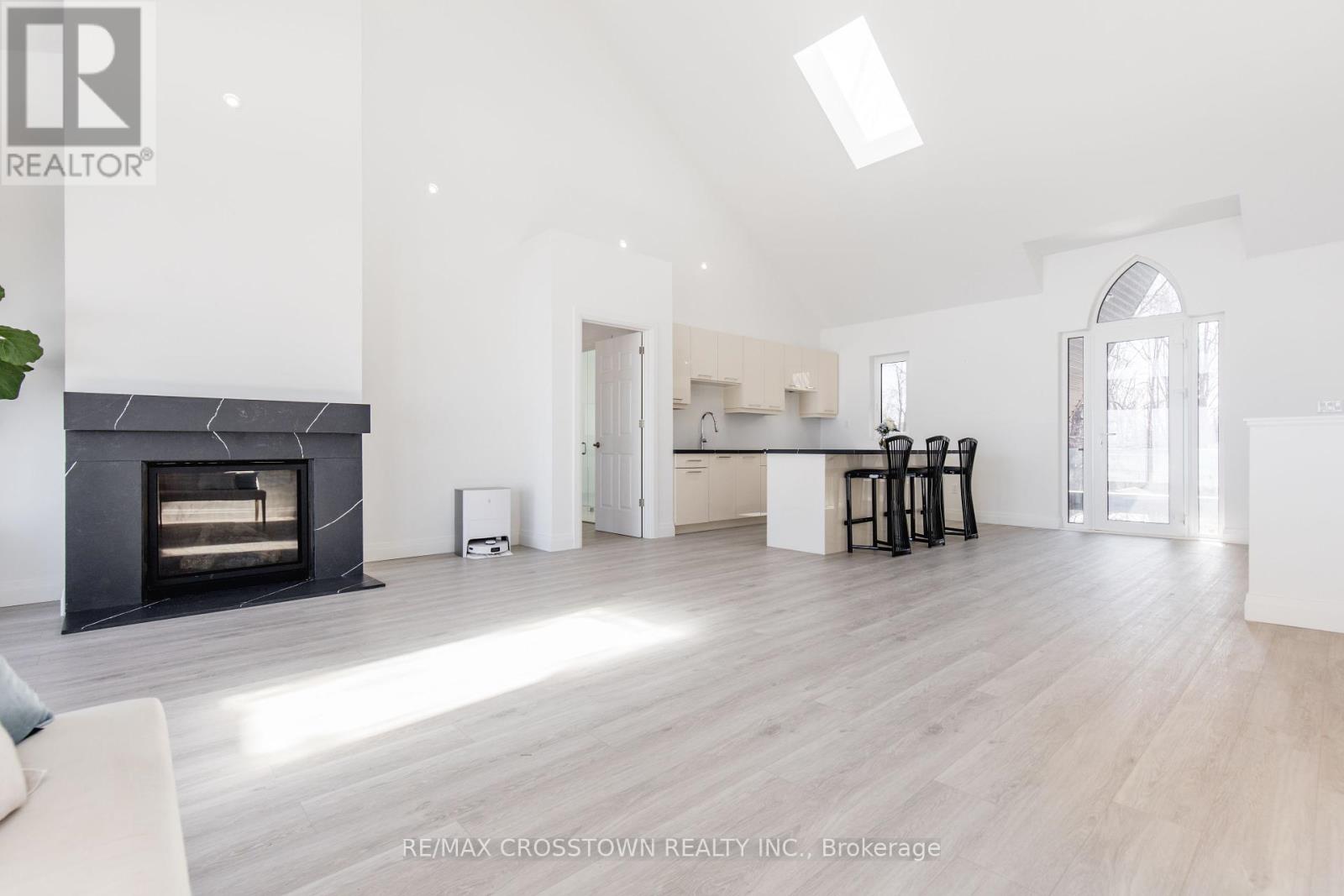 178 Moores Beach Road, Georgina, Ontario  L0E 1N0 - Photo 33 - N12060338