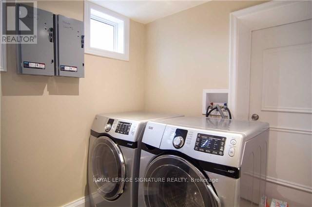 6 Brandon Avenue, Toronto, Ontario  M6H 2C9 - Photo 26 - W12478358