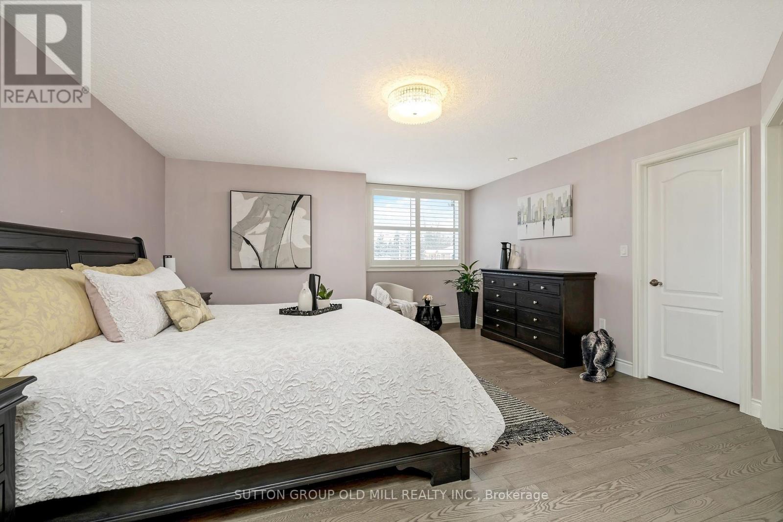 17 Miller Drive, Hamilton, Ontario  L9G 2H9 - Photo 27 - X12479121
