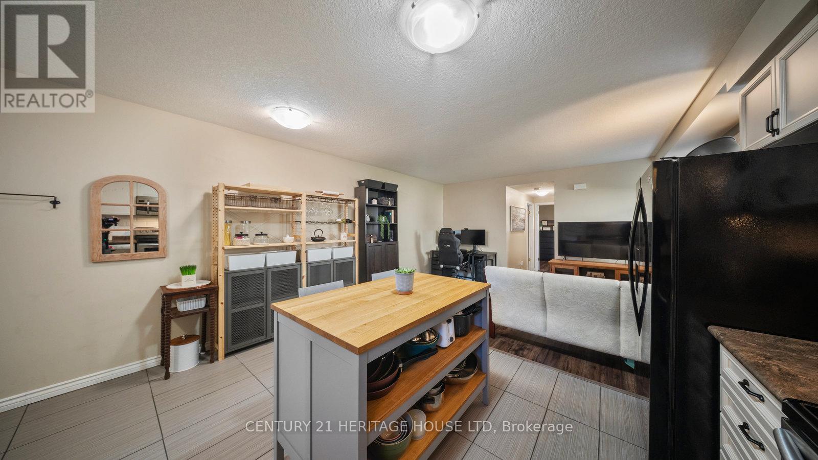 14d - 931 Glasgow Street, Kitchener, Ontario  N2N 0B6 - Photo 8 - X12479132
