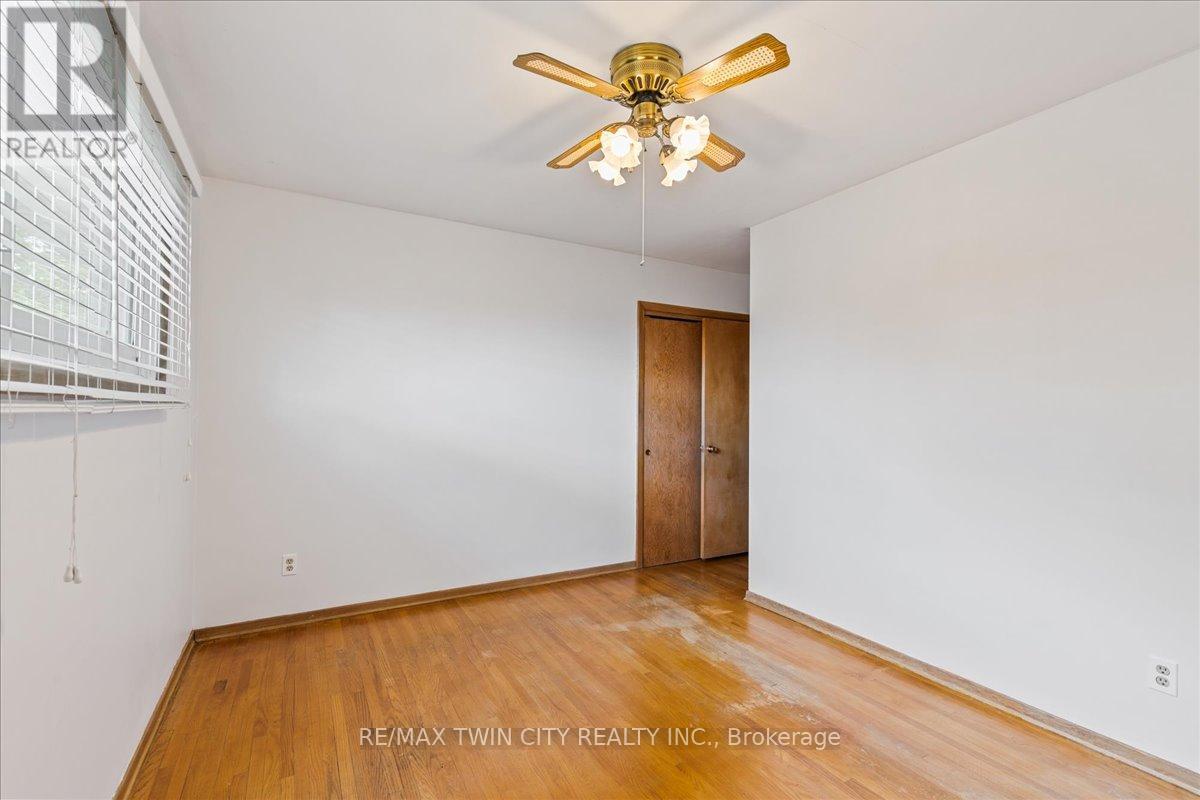 943 Winterhalt Avenue, Cambridge, Ontario  N3H 4J7 - Photo 24 - X12479176