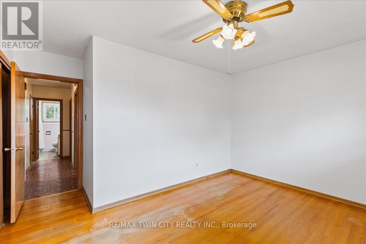 943 Winterhalt Avenue, Cambridge, Ontario  N3H 4J7 - Photo 25 - X12479176