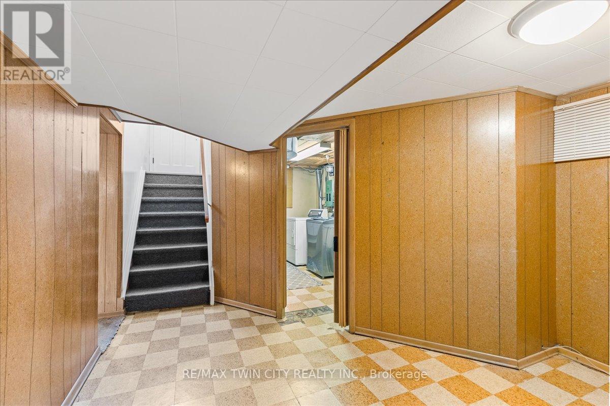 943 Winterhalt Avenue, Cambridge, Ontario  N3H 4J7 - Photo 33 - X12479176