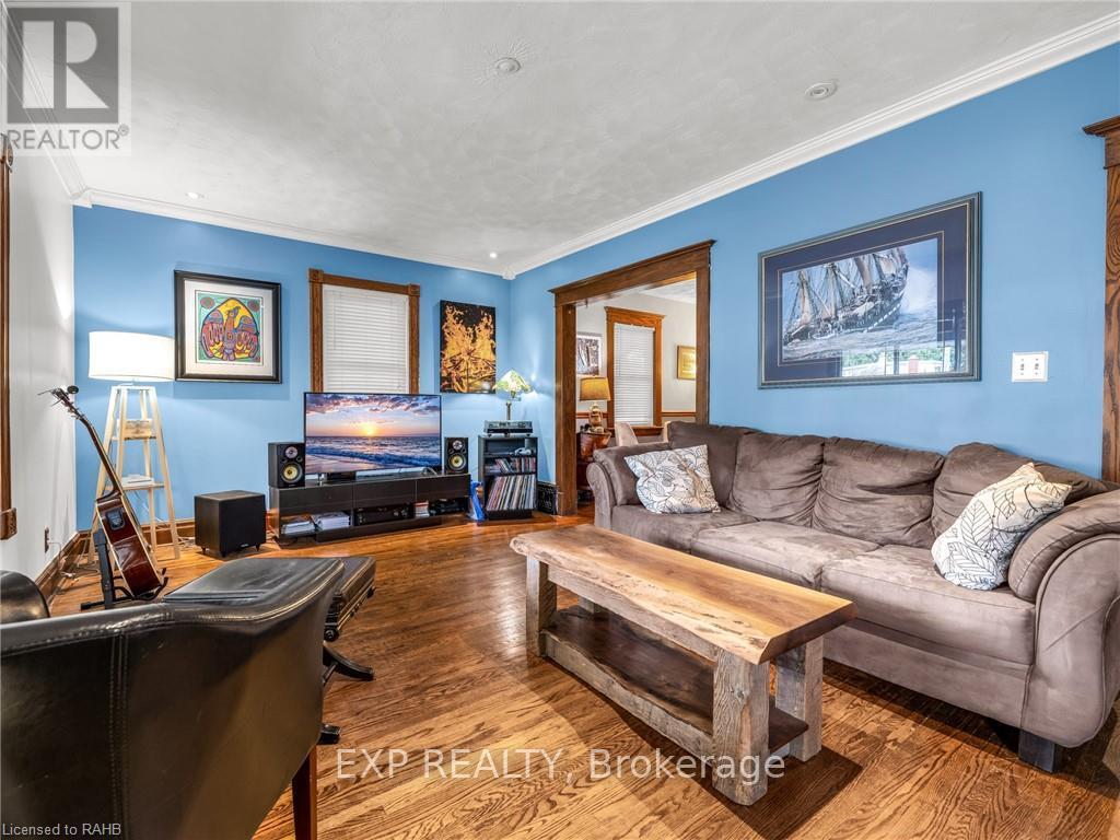 6370 High Street, Niagara Falls, Ontario  L2G 1N1 - Photo 3 - X12479180
